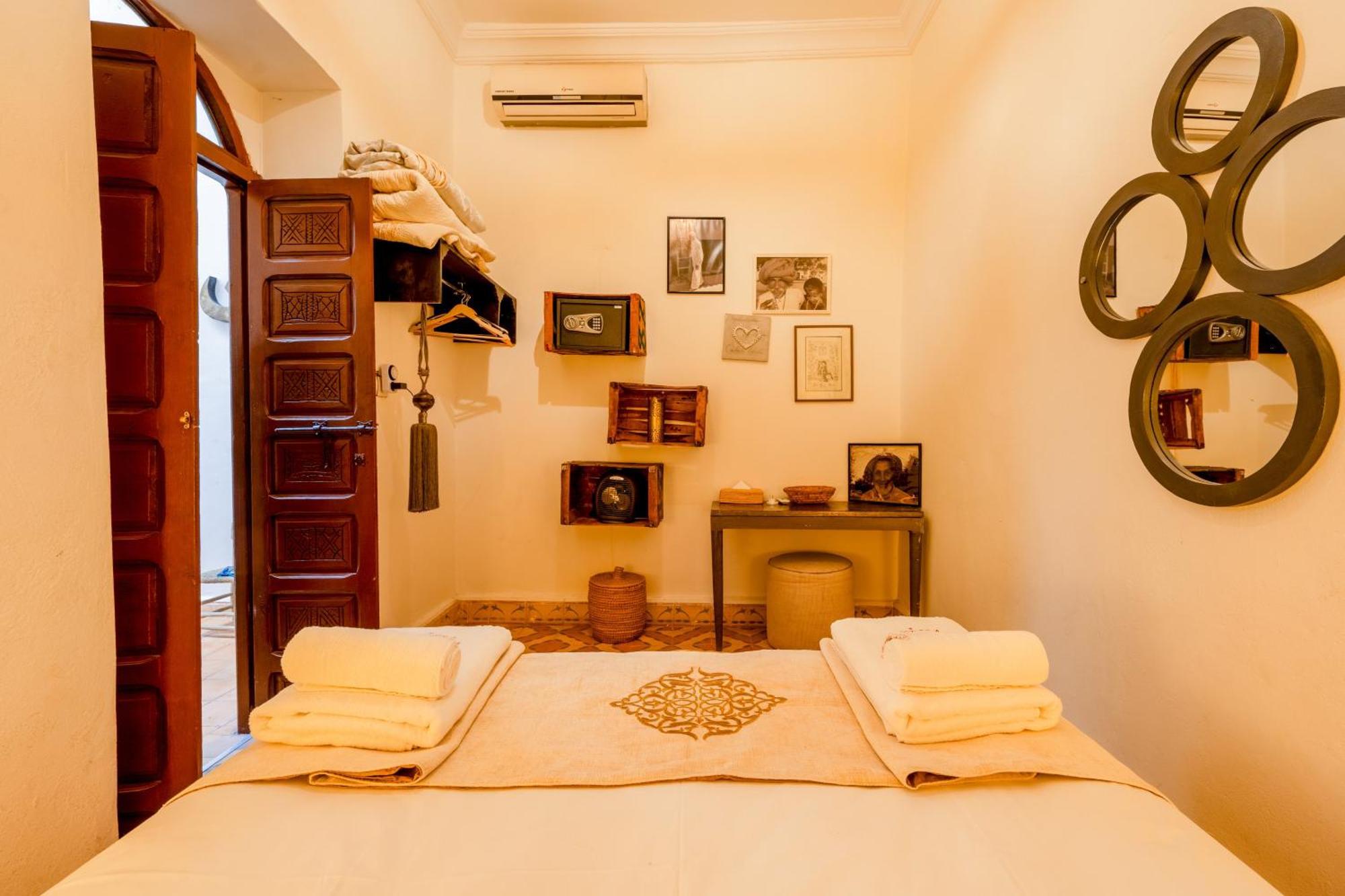 Riad Prive - 5 Minuts From Jamaa Fnaa Square & Souks - Marrakech Marrakesh Bagian luar foto